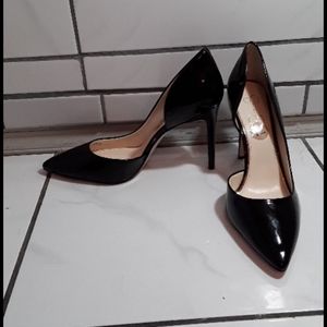 Jessica  Simpson Pheona Patent Pumps size 12